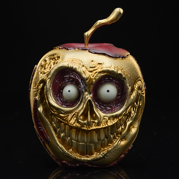 Peeled (Gold Replica) Apple Replica