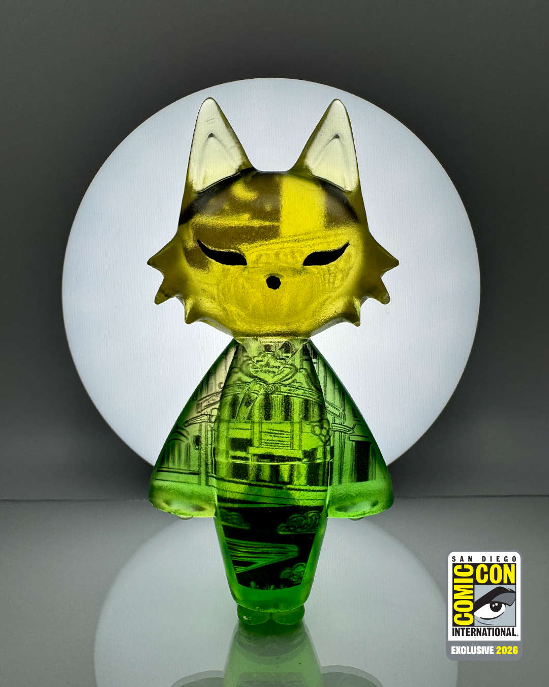 Exclusive LE 13 Crystal Gaslamp Soonay Figure