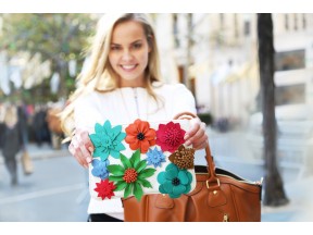 BLOOM Clutch/ Make up bag