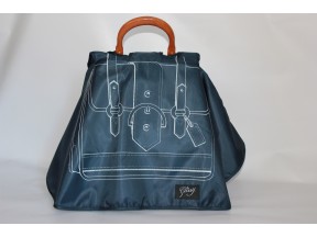 Charlotte Rain Cover