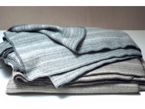 Talini cashmere blankets and throws